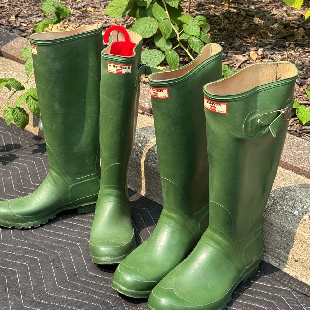 Hunter Classic Forest Green Boots